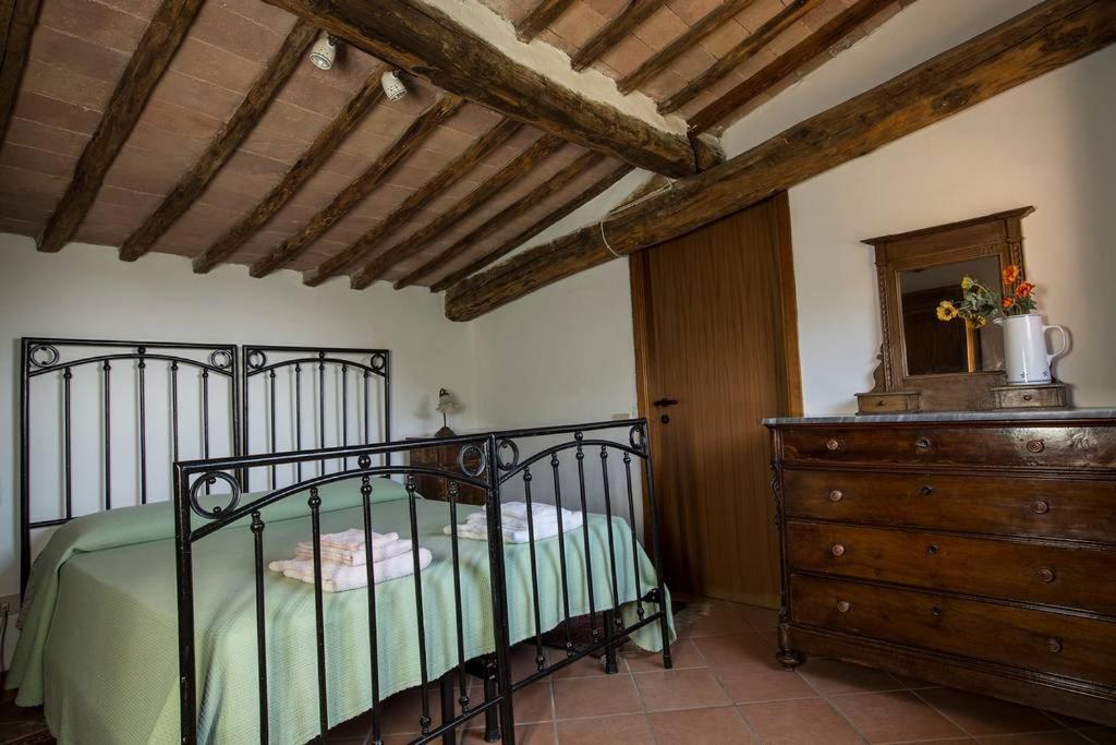 Borgo Villa Certano - Case Vacanza In Toscana سيينا المظهر الخارجي الصورة