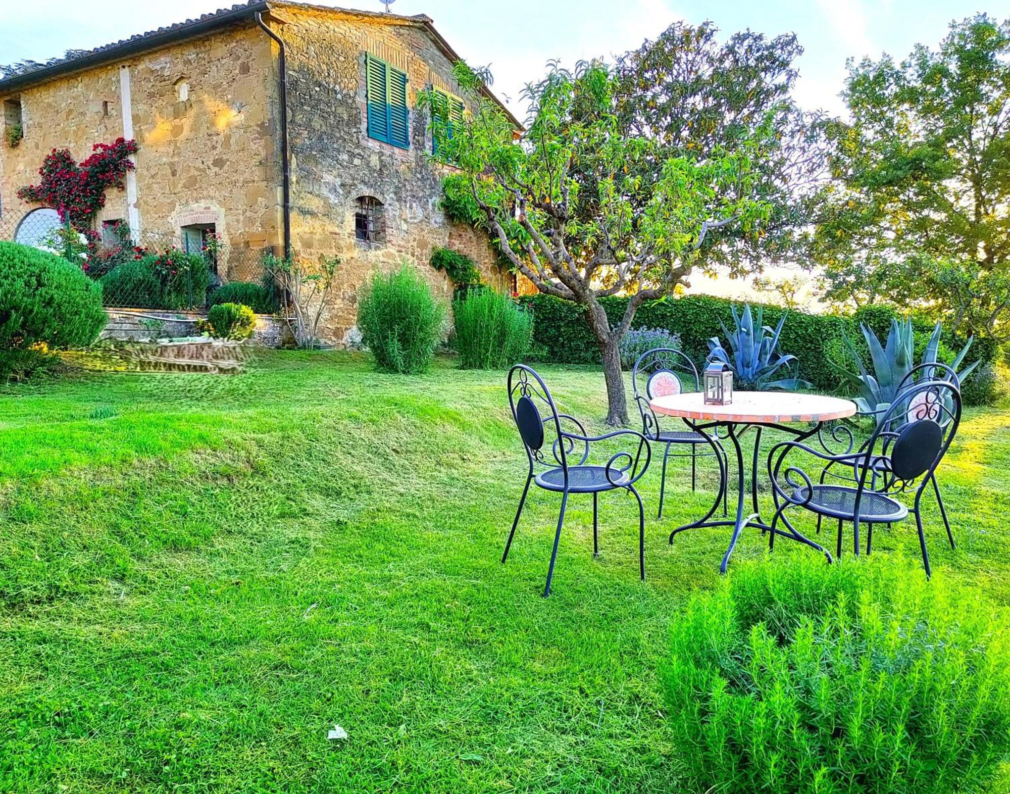 Borgo Villa Certano - Case Vacanza In Toscana سيينا المظهر الخارجي الصورة